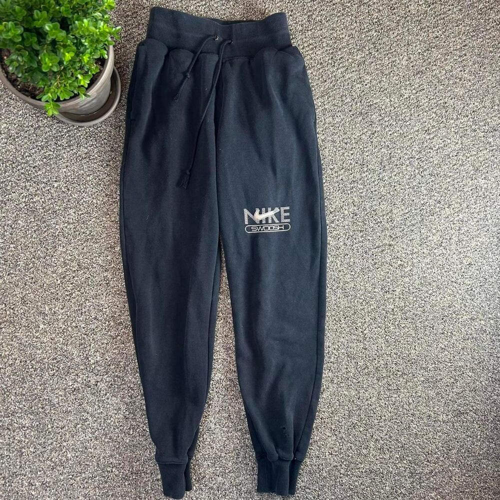 Nike Women's Black Joggers-tracksuits